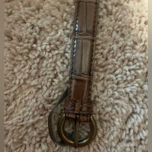 NWOT Thin brown belt with a shiny crock pattern